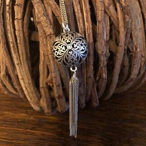 Two tone, Lucky Brand necklace